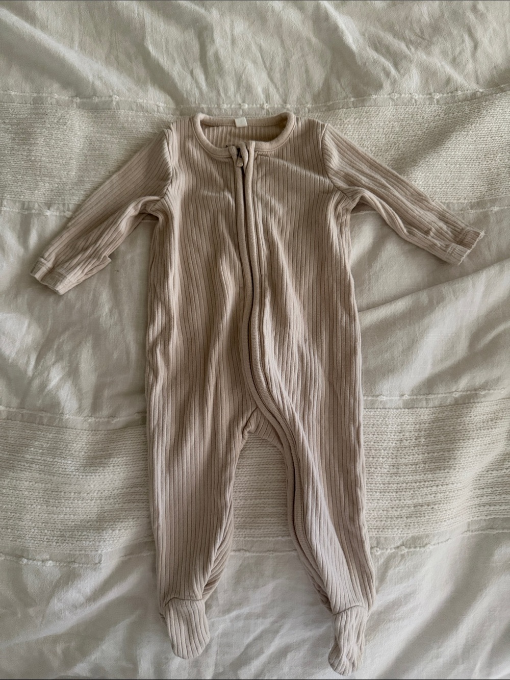 Mori Ribbed Clever Zip Footied Baby Pajamas